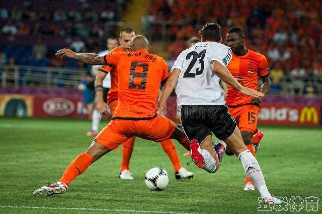 ju11.co-包含欧国联小组赛激情四射，各队实力悬殊角逐白热化的词条