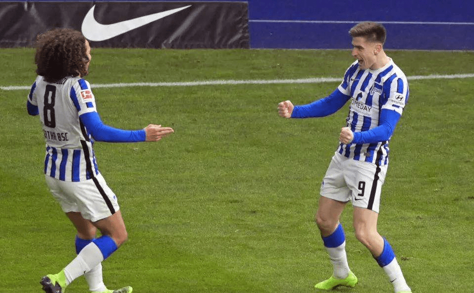 九州体育-RB莱比锡主场平局，暂居积分榜次席(德甲rb莱比锡)