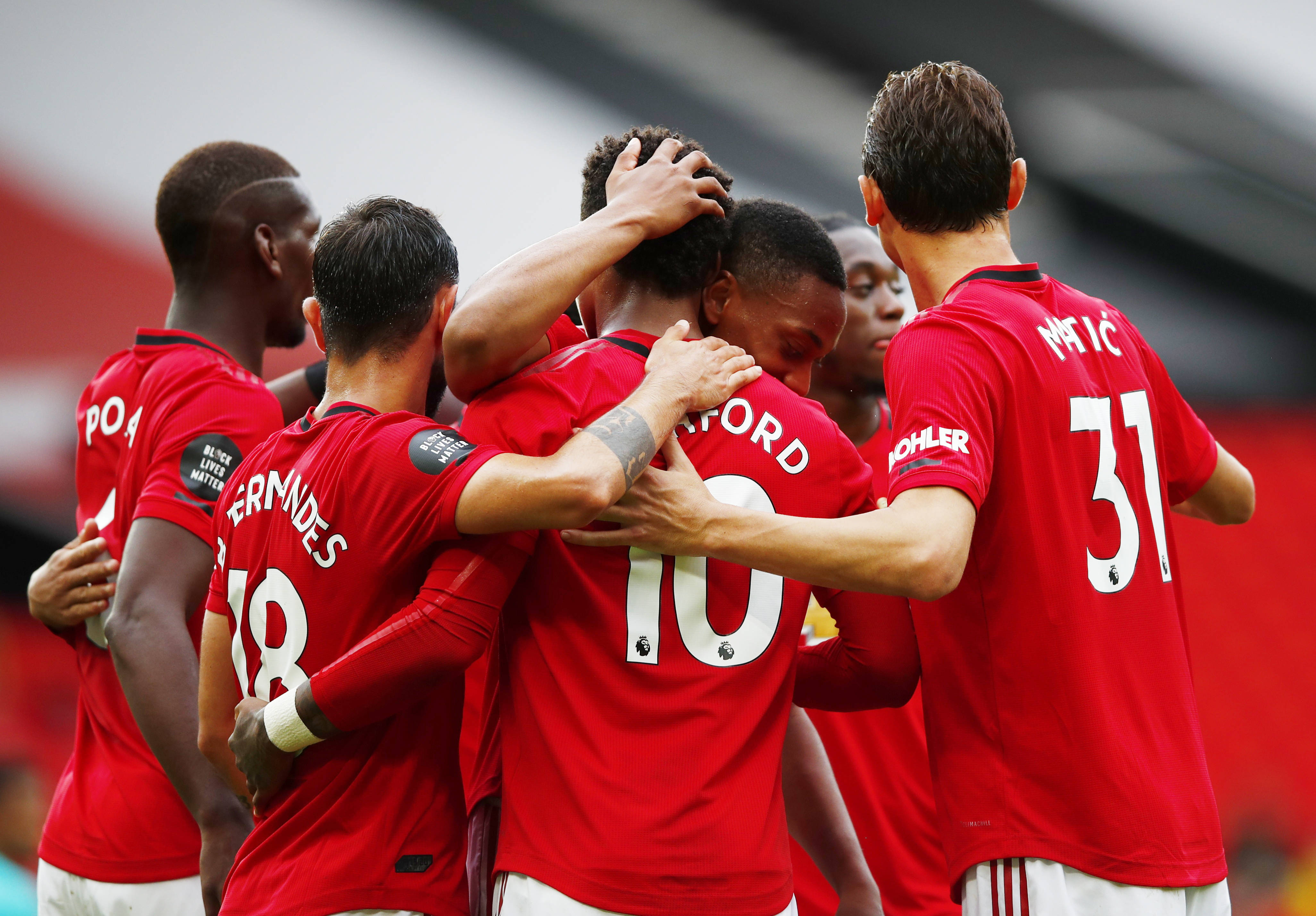 九州娱乐-利物浦胜曼联，赛事令球迷热血沸腾(利物浦vs曼联谁胜算大)